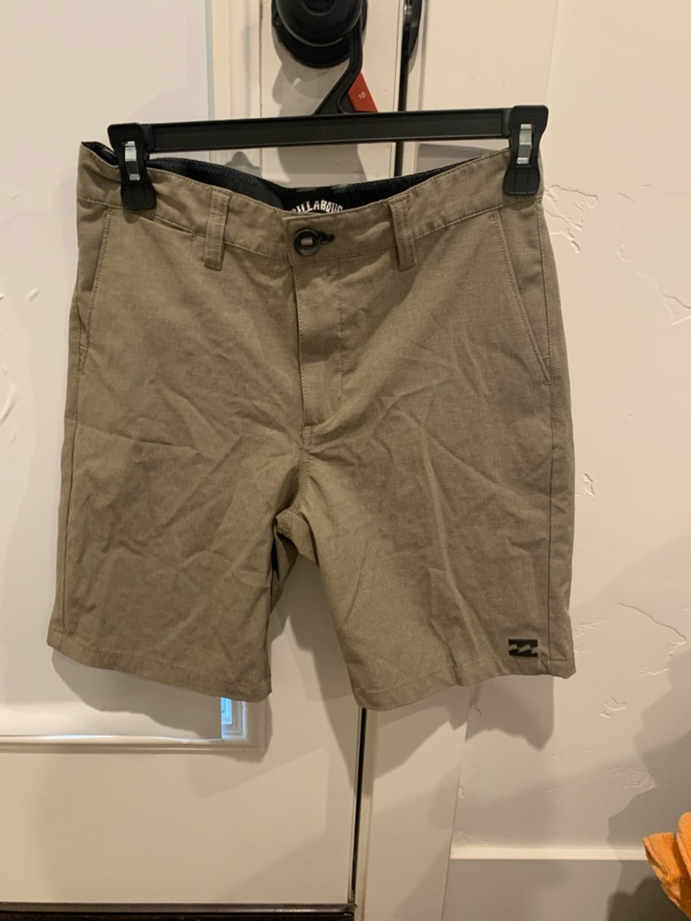 Billabong Men’s Khaki Flat Front crossfire submersible size 26 great condition